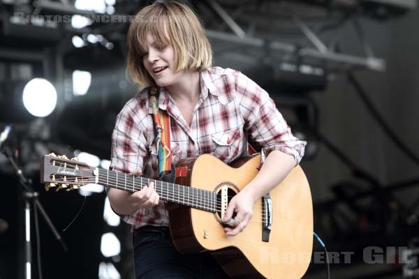 WALLIS BIRD - 2010-08-29 - SAINT CLOUD - Domaine National - Scene de la Cascade - 